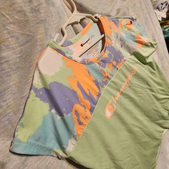 Champion Girls 10/12 Shirt that has Tie at Bottom on the Side - Picture 2 of 4